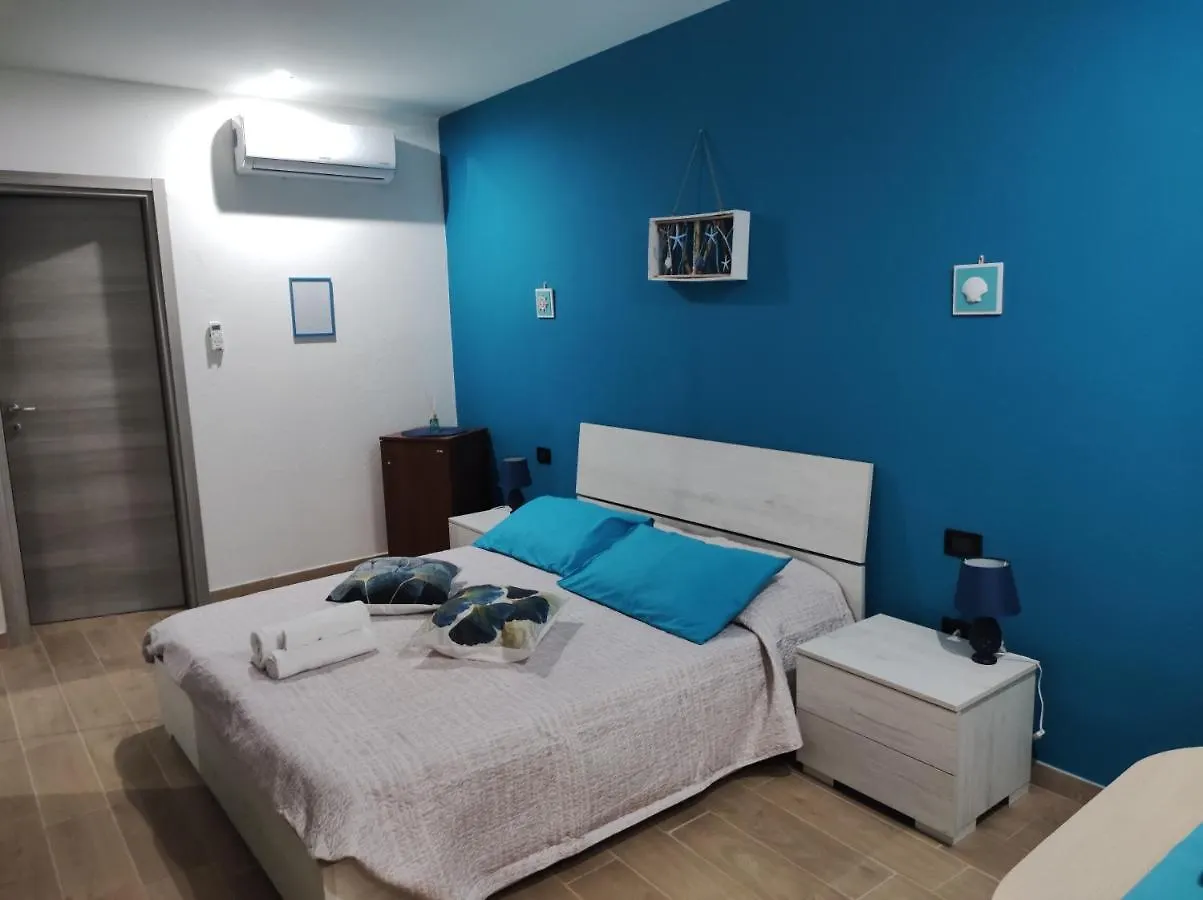 Guest house A Casa Di Lina Hotel Olbia Italy