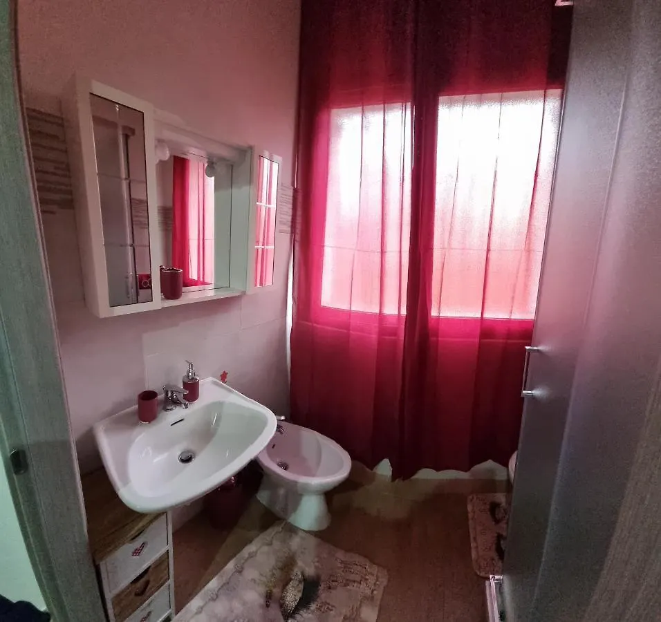 Guest house A Casa Di Lina Hotel Olbia Italy