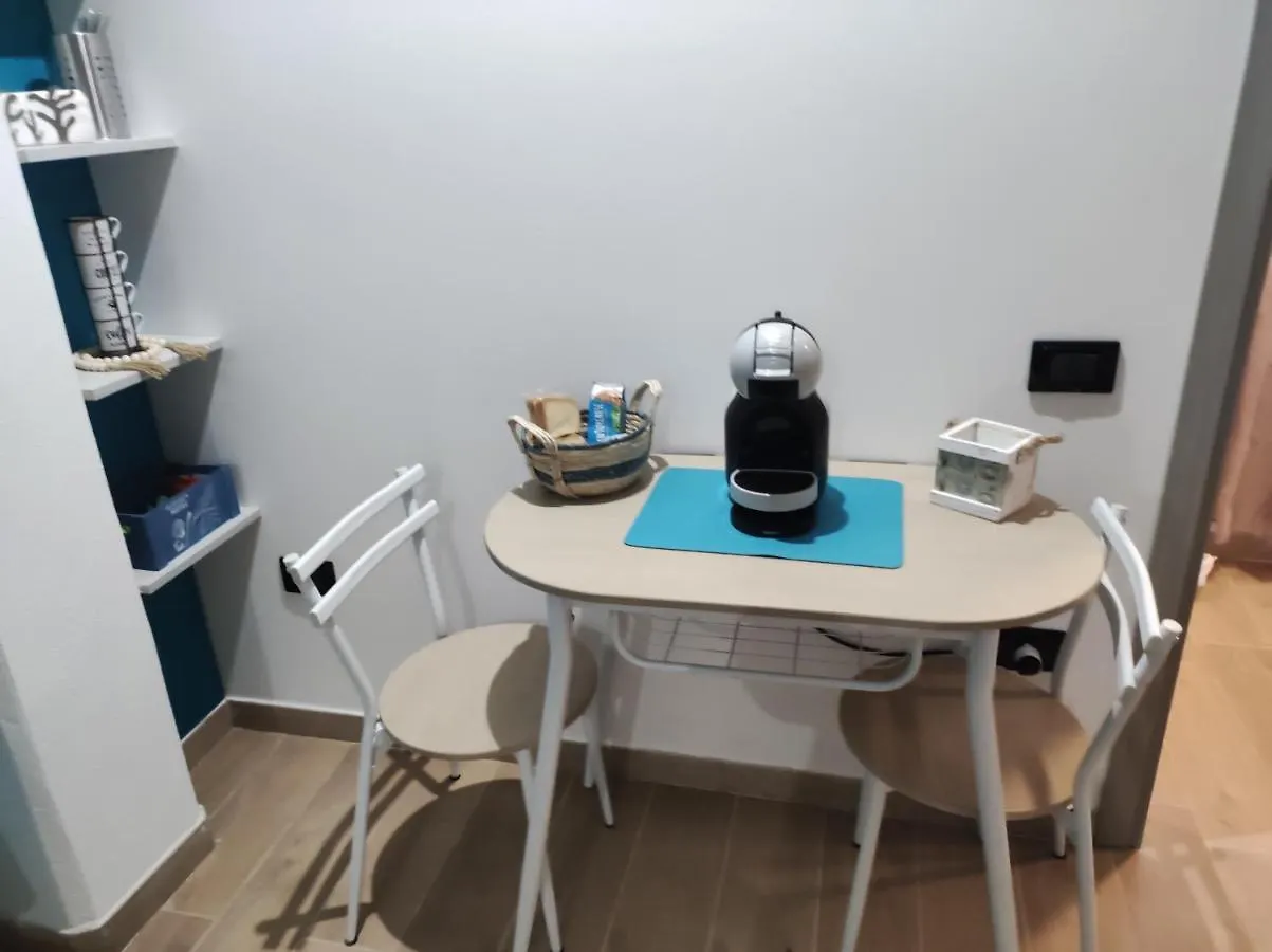 A Casa Di Lina Hotel Olbia 0*,